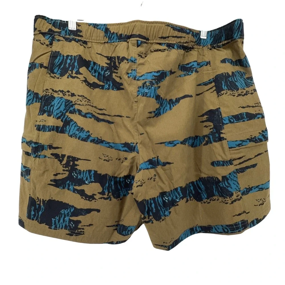 The North Face Mens XXL Paramount Horizon Shorts Tan Blue Mountain‎ Print Belt
